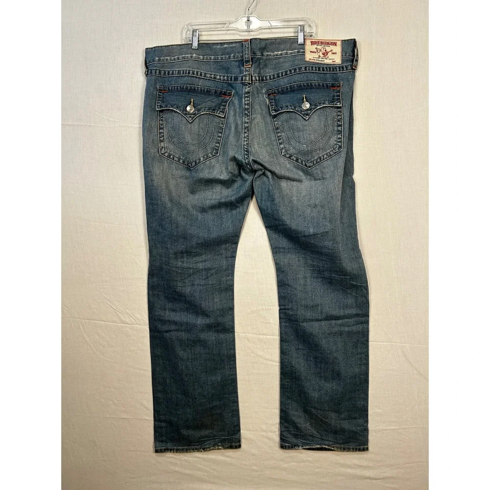 True Religion Mens Straight Distressed Blue Jeans 42 MNR3859OM Medium Wash